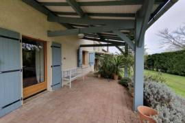 Detached Country House with Pool and Open Views