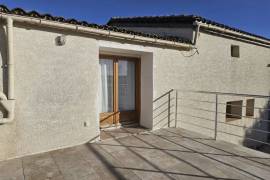 Detached Country House with Pool and Open Views