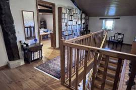 Detached Country House with Pool and Open Views