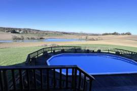 Detached Country House with Pool and Open Views