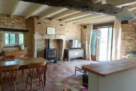 Country House with Guest Gite and Swimming Pool and Lake