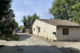 Detached Country House with Swimming Pool