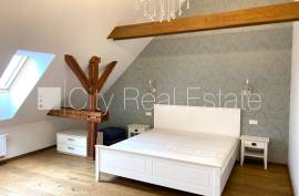 Apartment for rent in Riga, 129.00m2