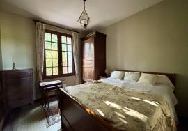 Magnifique propriete avec maison de plain pied et grange