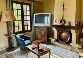 Magnifique propriete avec maison de plain pied et grange