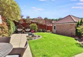 listing listing
