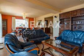Apartment 140 sq.m for sale