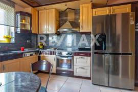 Apartment 140 sq.m for sale