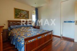 Apartment 140 sq.m for sale