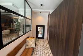 listing listing