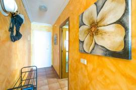 listing listing