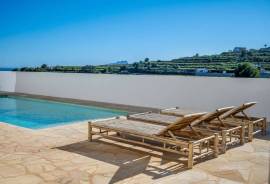 listing listing