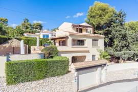 listing listing