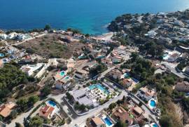 listing listing