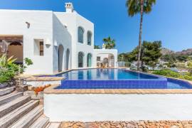 listing listing