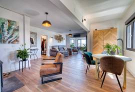 listing listing