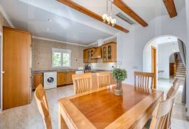 listing listing