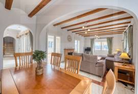 listing listing