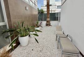 listing listing