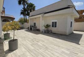 listing listing