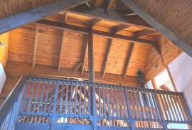listing listing
