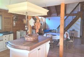 listing listing