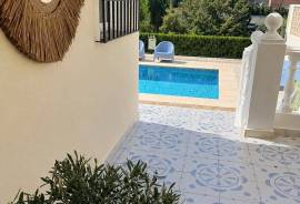 listing listing