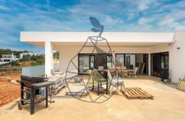 New and modern villa with pool in Alvor New and modern villa with pool in Alvor