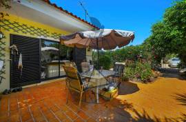 3 bedroom single storey house with 770 m² of land in Vale Formoso – Almancil 3 bedroom single storey house with 770 m² of land in Vale Formoso – Almancil