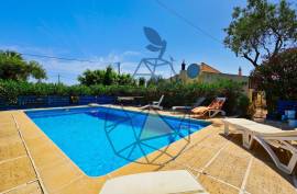 3 bedroom single storey house with 770 m² of land in Vale Formoso – Almancil 3 bedroom single storey house with 770 m² of land in Vale Formoso – Almancil
