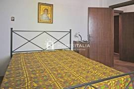 Terraced house in historic centre with lovely views