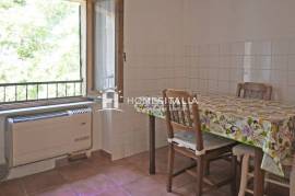 Terraced house in historic centre with lovely views