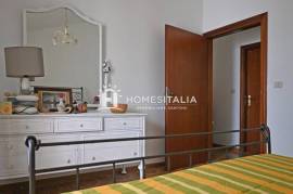 Terraced house in historic centre with lovely views