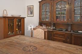 Terraced house in historic centre with lovely views