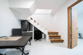 listing listing