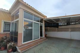 listing listing