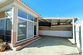 listing listing
