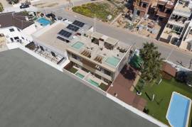 listing listing