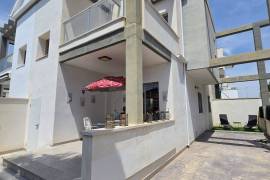 listing listing