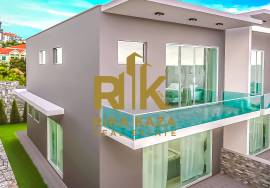 Contemporary 3 Bedroom Semi-Detached House with Garden and Sea Views Contemporary 3 Bedroom Semi-Detached House with Garden and Sea Views