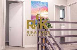 Contemporary 3 Bedroom Semi-Detached House with Garden and Sea Views Contemporary 3 Bedroom Semi-Detached House with Garden and Sea Views