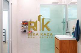 Contemporary 3 Bedroom Semi-Detached House with Garden and Sea Views Contemporary 3 Bedroom Semi-Detached House with Garden and Sea Views