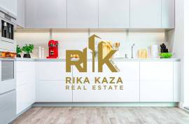 Contemporary 3 Bedroom Semi-Detached House with Garden and Sea Views Contemporary 3 Bedroom Semi-Detached House with Garden and Sea Views