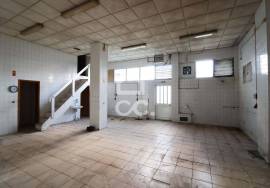 Establishment rental with álvara for Cafeteria / Confectionery or Hot Bread in Bela - Ermesinde Establishment rental with álvara for Cafeteria / Confectionery or Hot Bread in Bela - Ermesinde