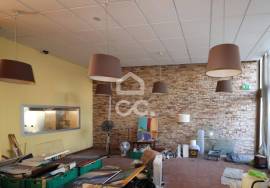 Shop for Commerce or Services in the Center of Areosa Shop for Commerce or Services in the Center of Areosa