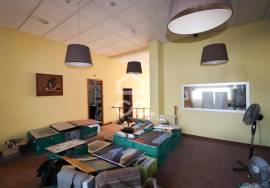 Shop for Commerce or Services in the Center of Areosa Shop for Commerce or Services in the Center of Areosa