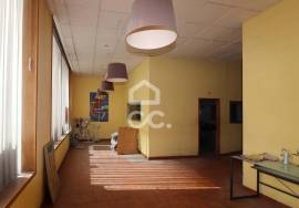 Shop for Commerce or Services in the Center of Areosa Shop for Commerce or Services in the Center of Areosa