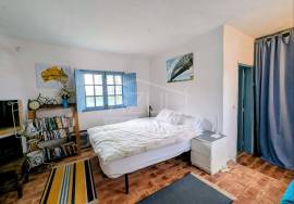 Authentic 1-Storey Algarvian Villa with Annex & Solar Power