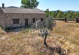 Luxury retreat in the middle of nature: brand new finca in La Codosera Luxury retreat in the middle of nature: brand new finca in La Codosera