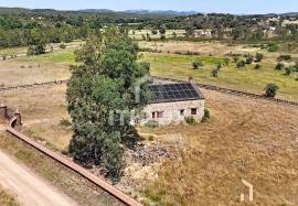 Luxury retreat in the middle of nature: brand new finca in La Codosera